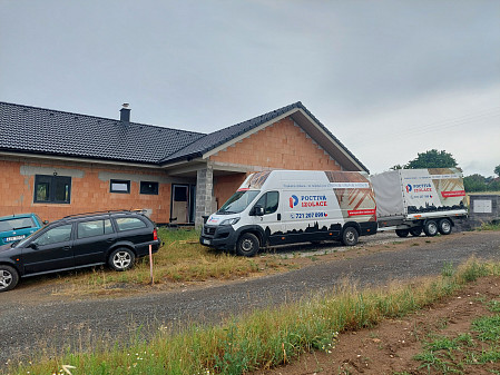 Izolace stropu novostavby rodinného domu ve Vilémovicích na Havlíčkobrodsku